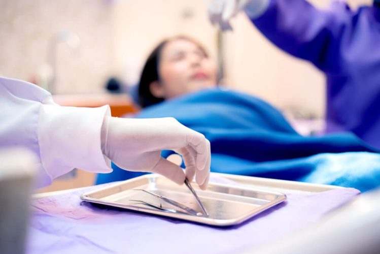 newmarket family dental dentists provide emergency treatment to patient